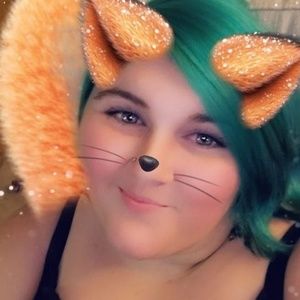 Meet your Posher, Kat